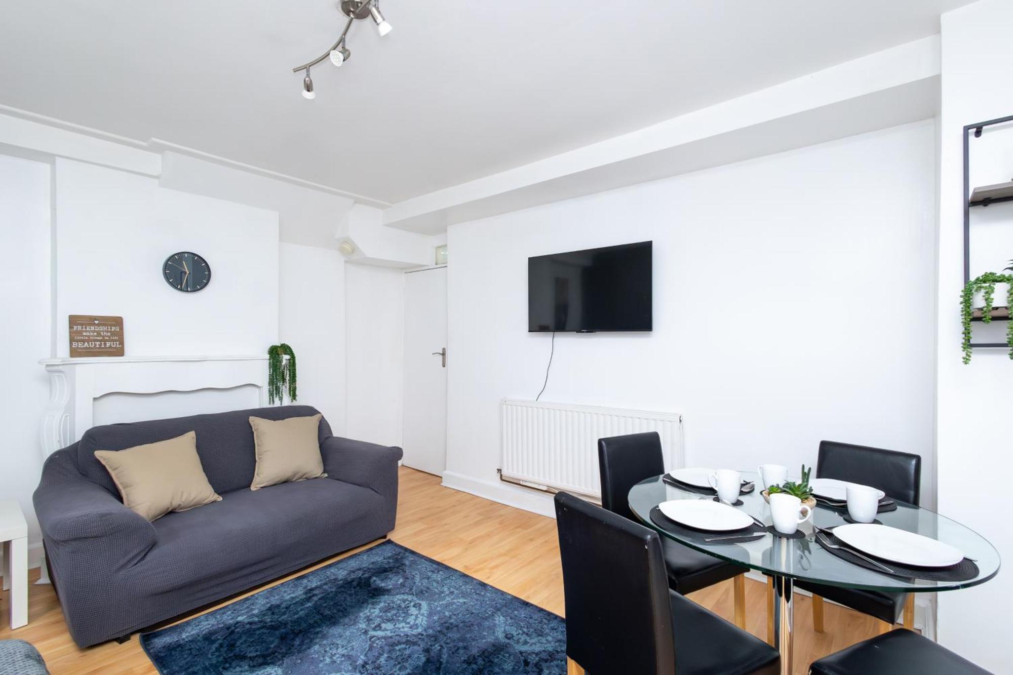 Spacious 3 Bedroom Ground Floor Apartment - 10 Mins From City Centre Лидс Экстерьер фото
